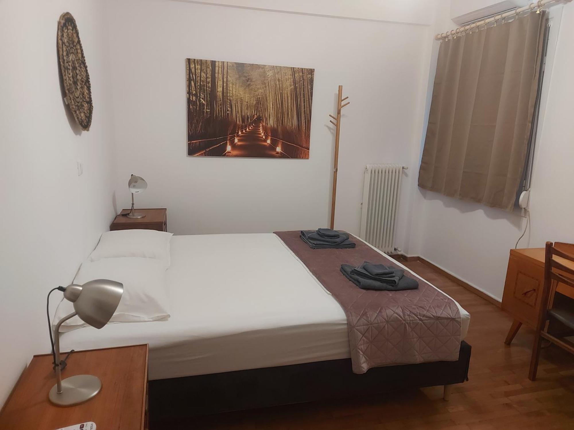Apartment Cozy 2 Bedroom @panormou Metro/erytros Stavros *